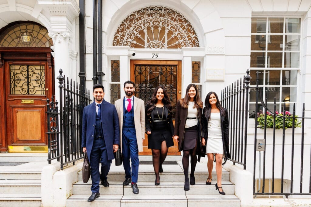 periodontist london